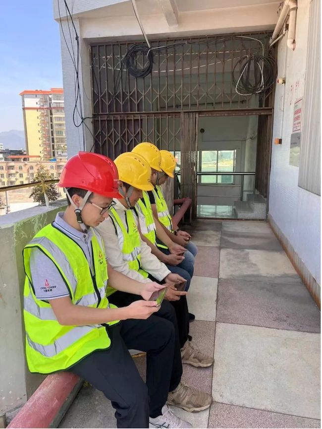 6364a1fdea164.jpeg 640-6.jpeg